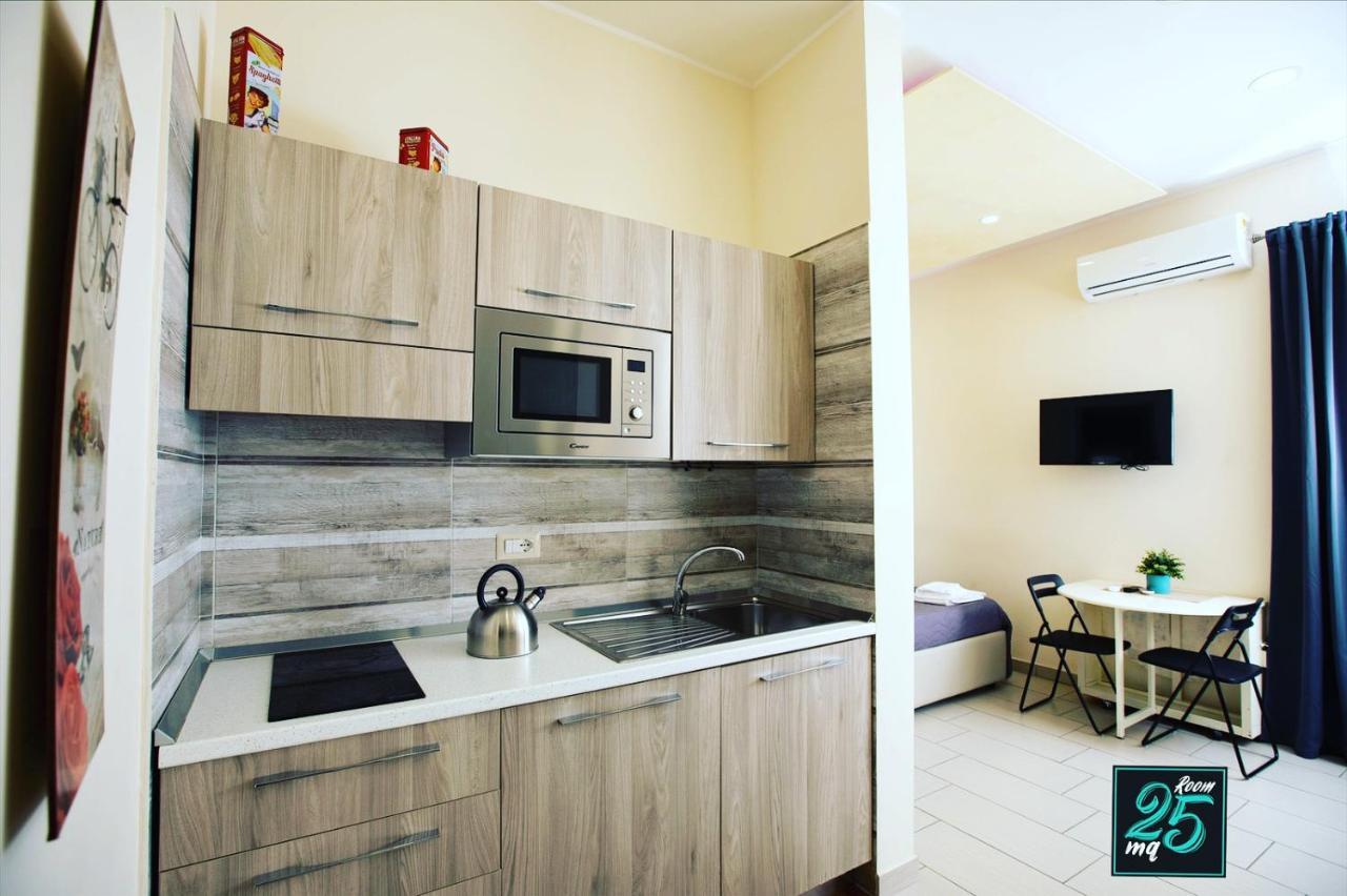 Room25Mq Picasso Cercola Exterior foto