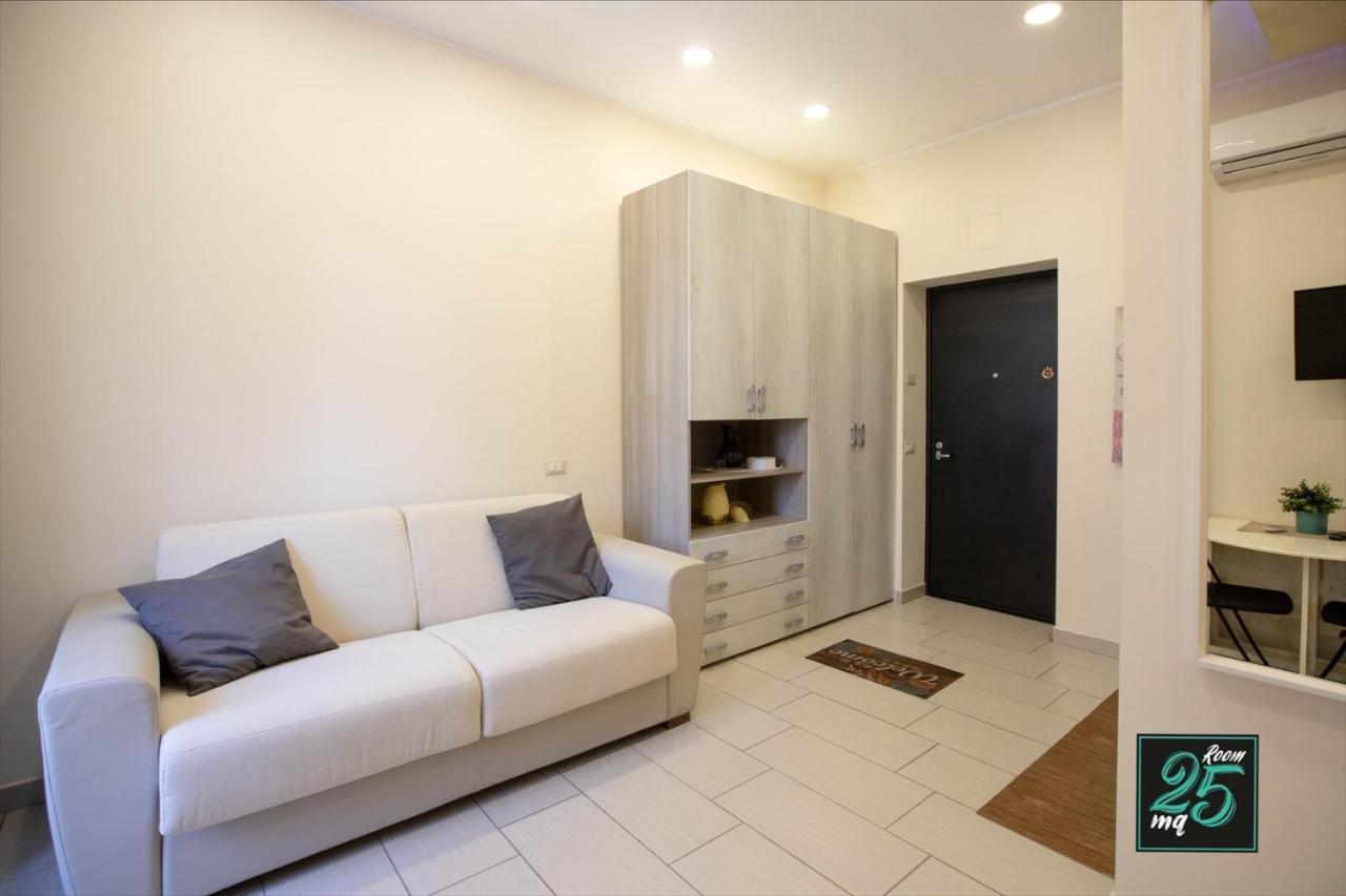 Room25Mq Picasso Cercola Exterior foto